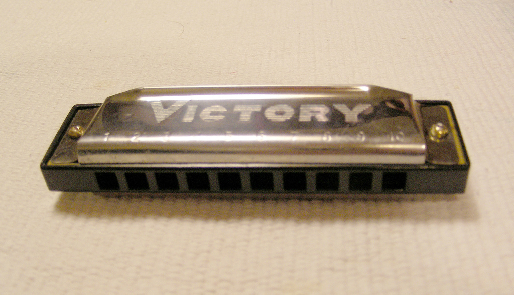 photo of a Victory brand harmonica