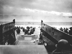 A photograph of soldiers going ashore on D-Day, June 6,!944